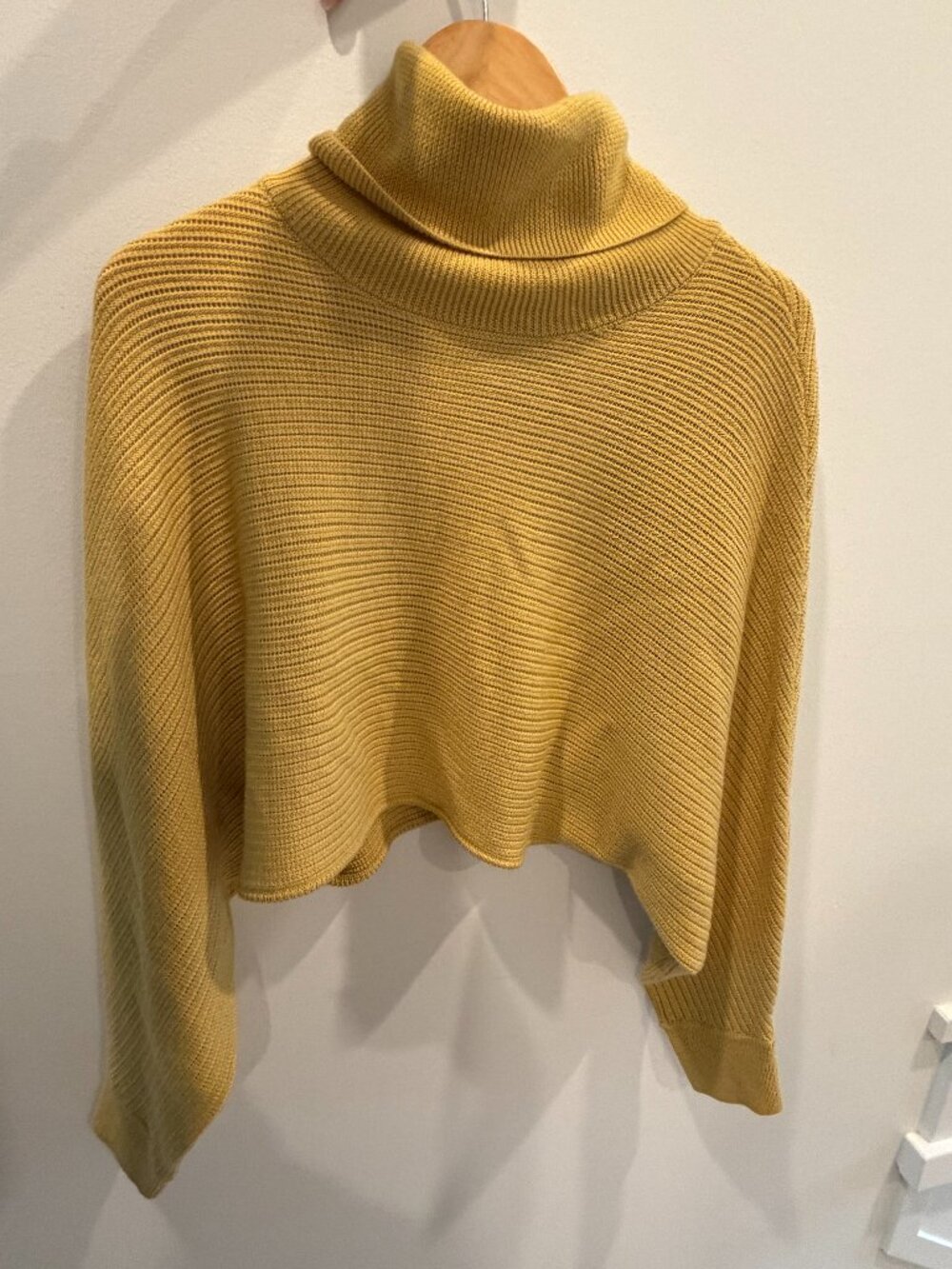 Wilfred Free Aritzia Mustard Yellow Cropped Turtleneck Sweater | Medium